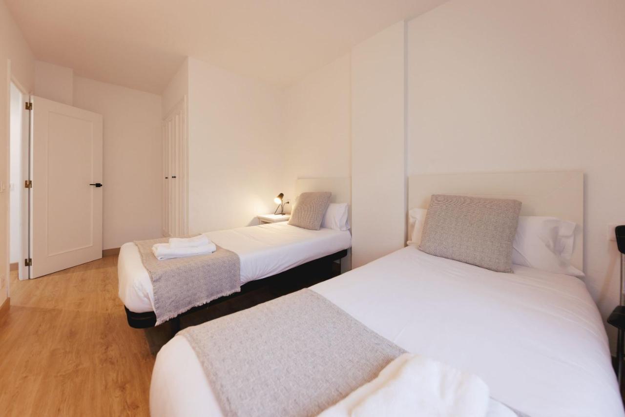 Bravissimo Pont De La Princesa, Comfortable 3-Bedroom Apartment Жирона Экстерьер фото